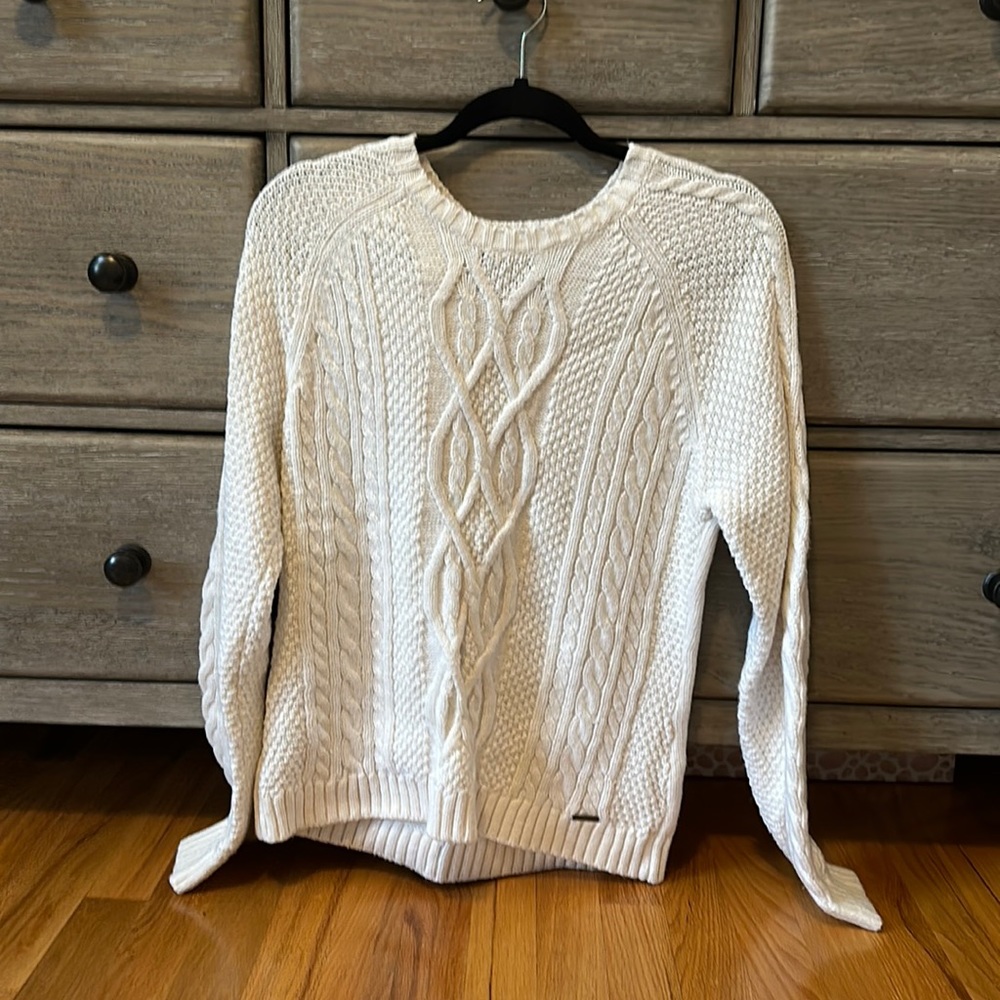 White Abercrombie sweater